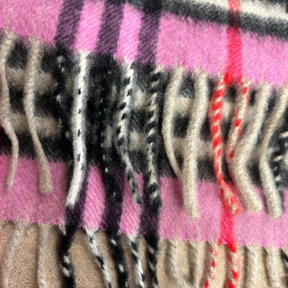 Pink Plaid Burberry Cashmere Fringe Trim Scarf - Picture 14 of 14